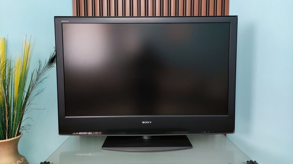 Телевизор Sony + Подставка