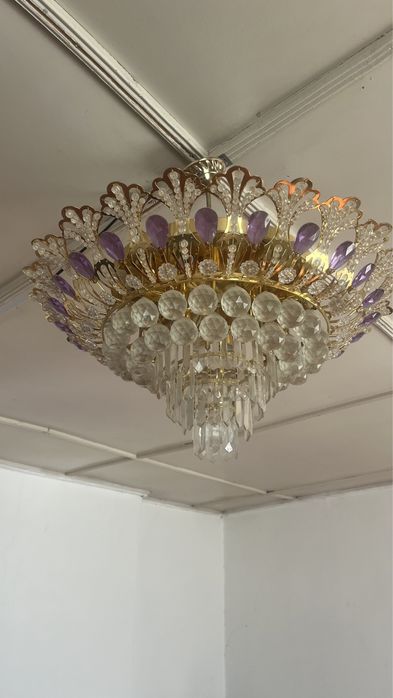 Люстры стеклянные