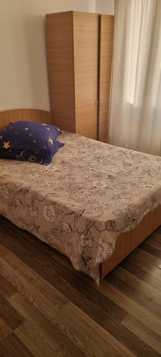 Închiriez apartament 3 camere 550 euro