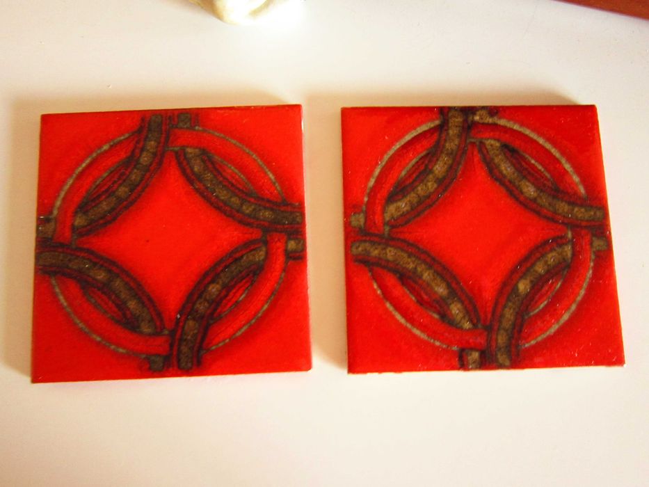 placi ceramice colectie lucrate manual figuri abstracte in relief