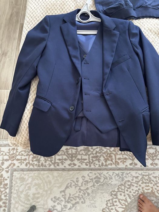 Продам вещи в школу