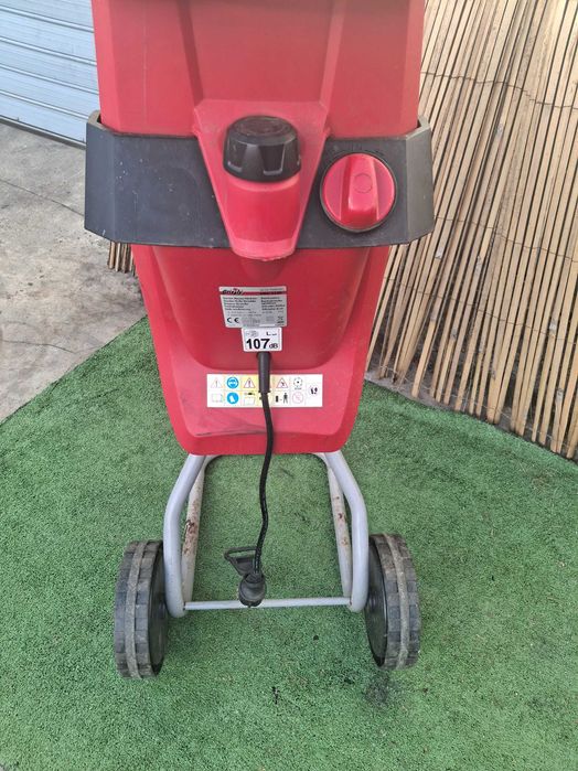 Дробилка за клони