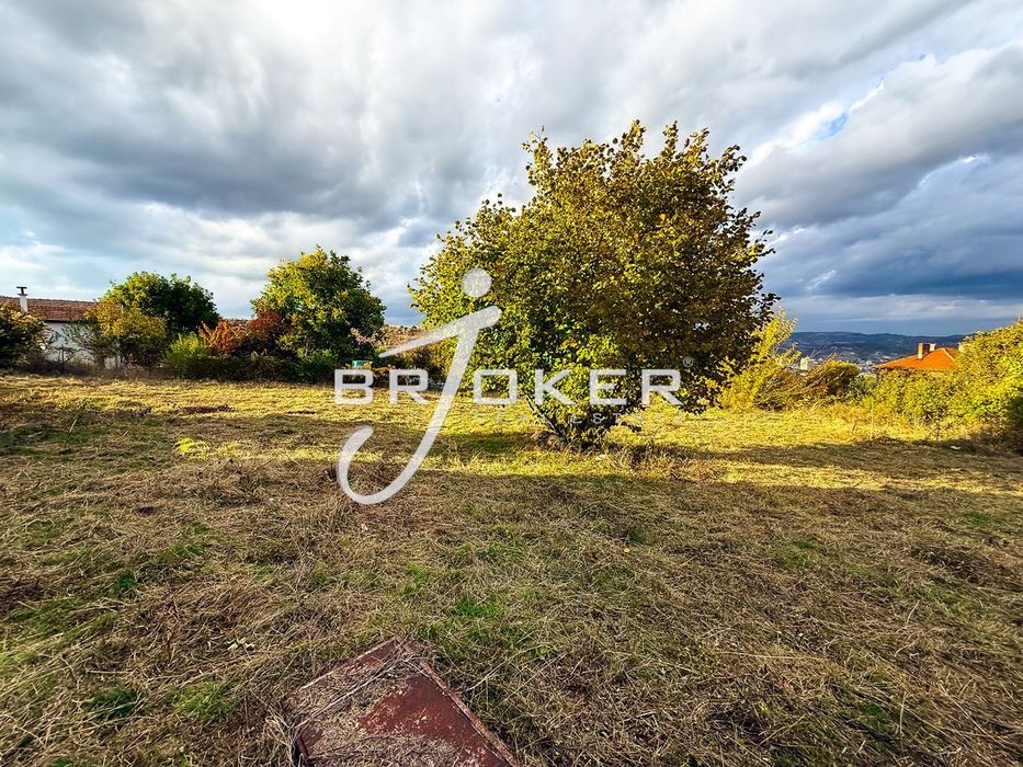 Къща в Кърджали, с.Резбарци