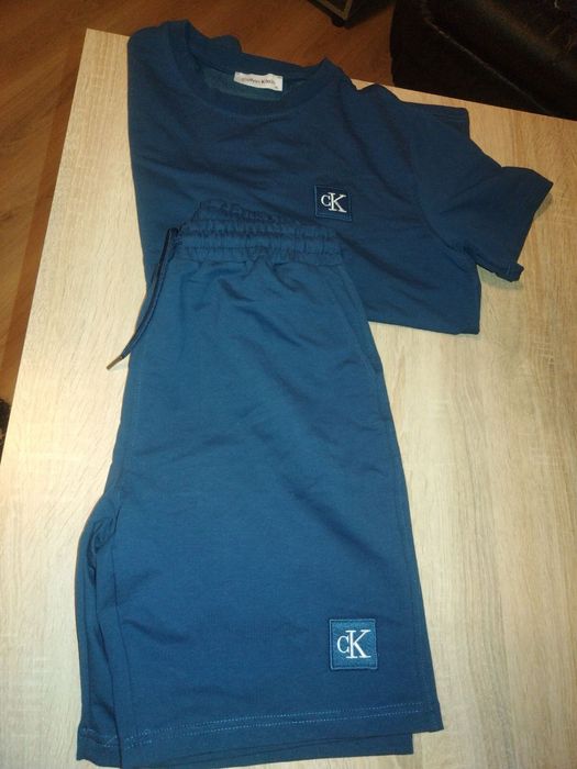 Спортно мъжко екипче