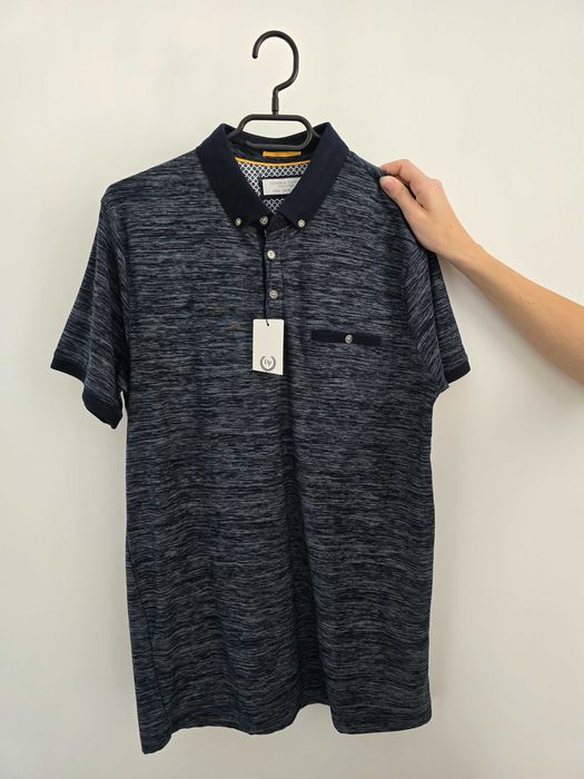 Vand tricou polo, marimea M, NOU CU ETICHETA