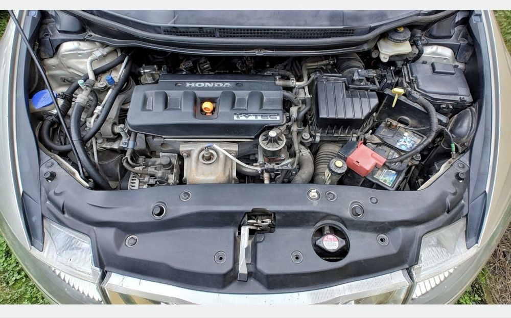 Honda Civic 1.8 i-VTEC 140 CP – 2007 – GPL – 320.000 km – Iași