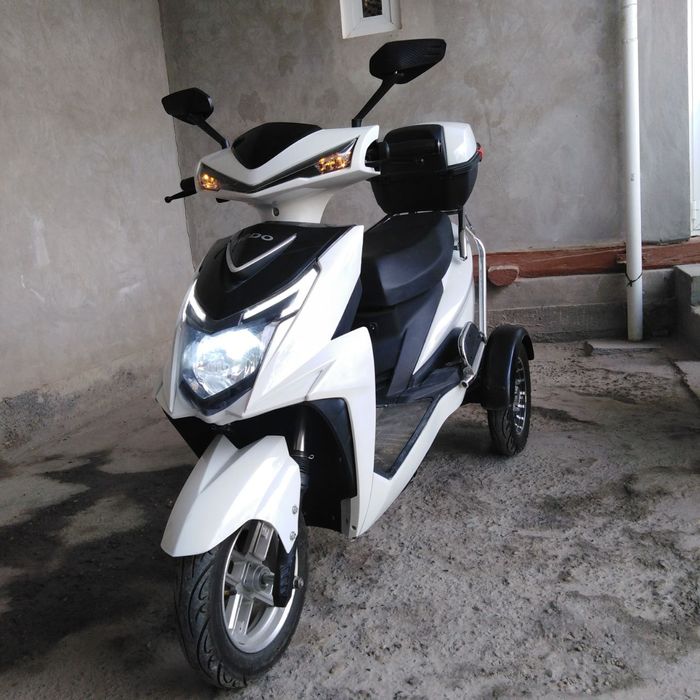 Скутер  Бодо  йанги