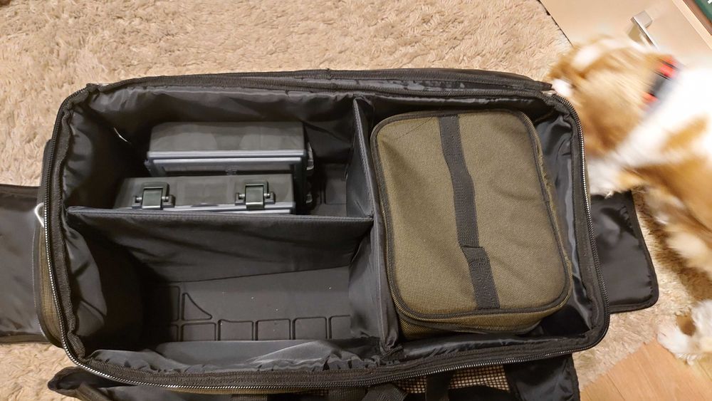 NOU! Geanta pescuit "TF Gear Compact Carryall Cool Bag"