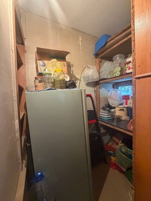 Продам 3 ком Юнусабад 11.кирпич