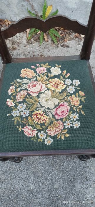 Маса с 4 стола - Дърво