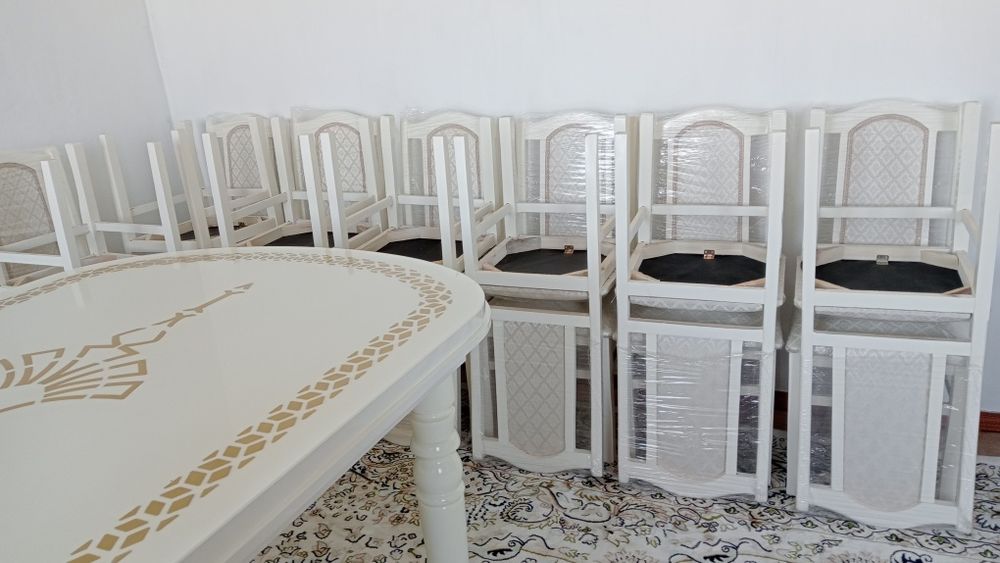 Стол стулдарымен