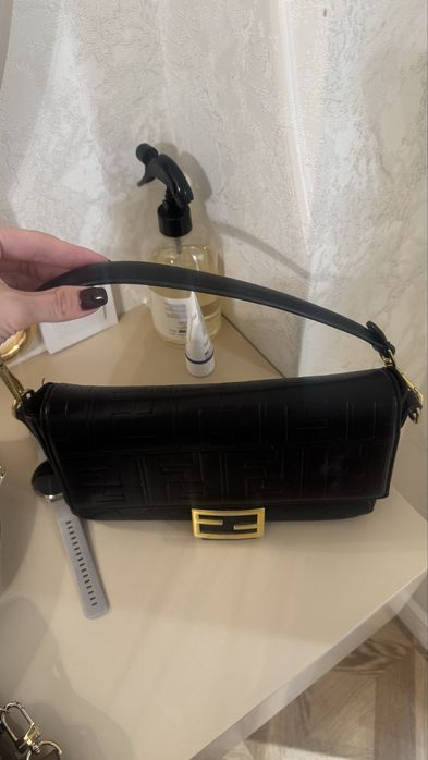 Продаю сумки в идеальном состоянии