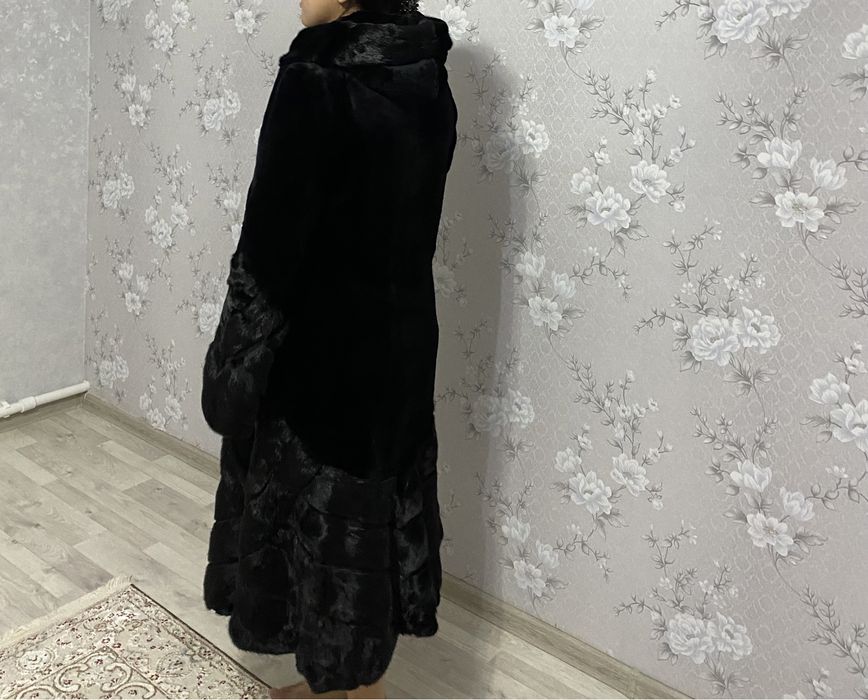 Продам новую шубу