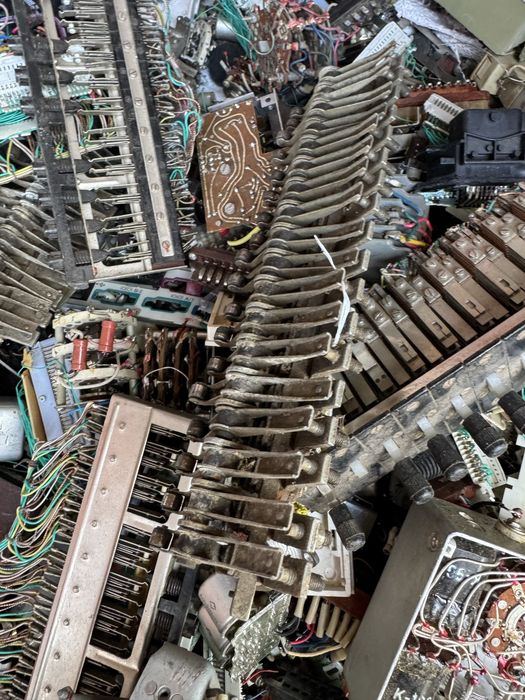 Електронна скрап