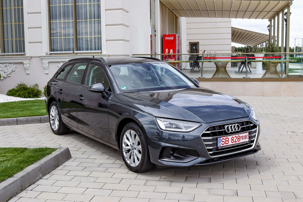 AUDI A4 Avant 2021