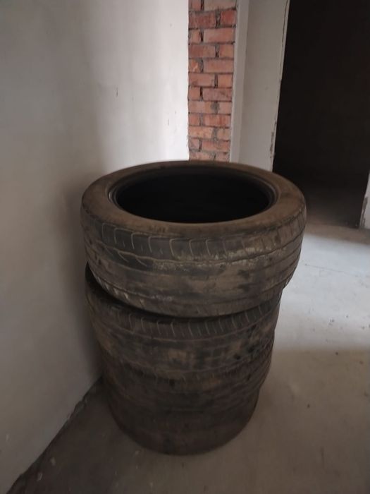 Продается летняя шина