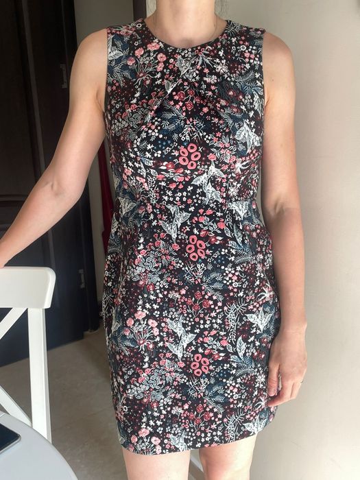 Rochita foarte eleganta H&M 36