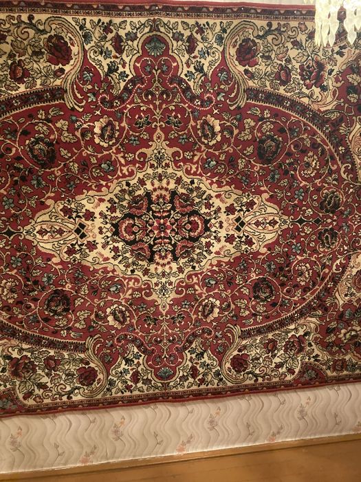 Продам ковры шерстяные