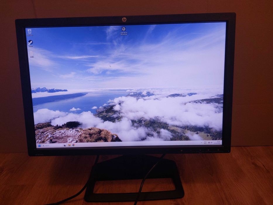 Monitor HP ZR2440W, 24 inch, 1920 x 1200, IPS, HDMI DisplayPort, suport ajustabil