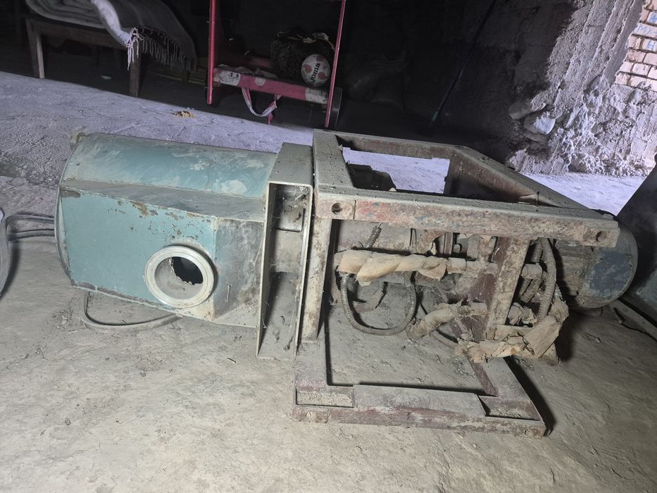 Протирка аппарат помидорники сотилади