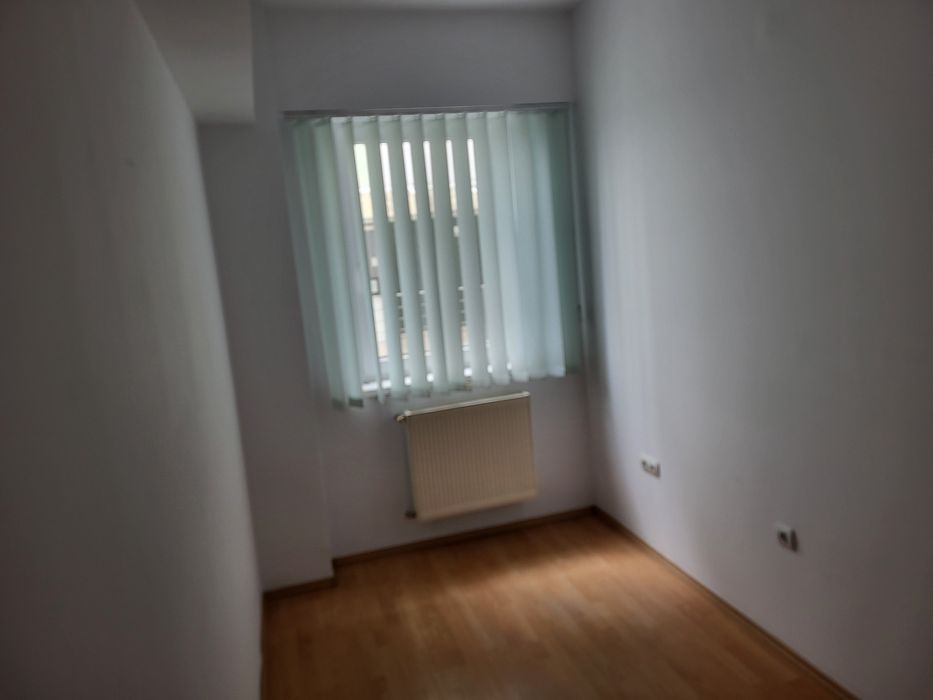 De vanzare apartament