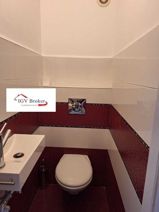 Тристаен апартамент в Овча купел 1