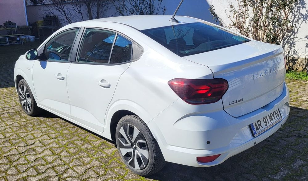 DACIA Logan 2025 — imagine 3