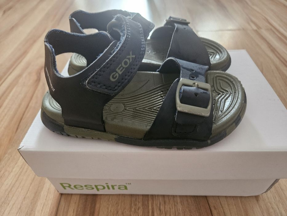 Детски сандали GEOX