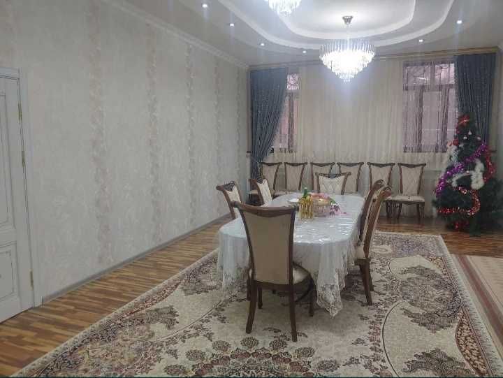 Продается дом срочно! Qoyliq