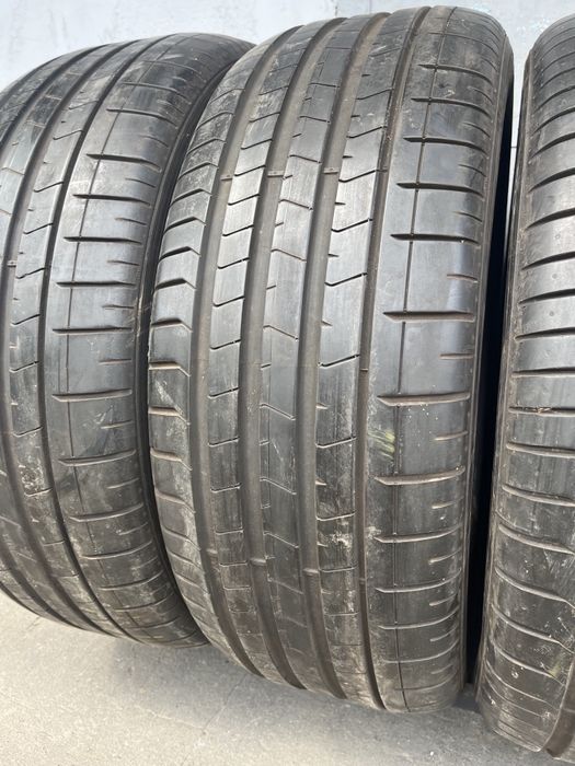 4 бр. летни гуми 255/55/19 Pirelli 6-6,5 mm DOT 5218
