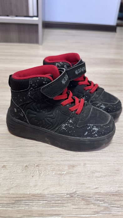 Обувь на мальчика