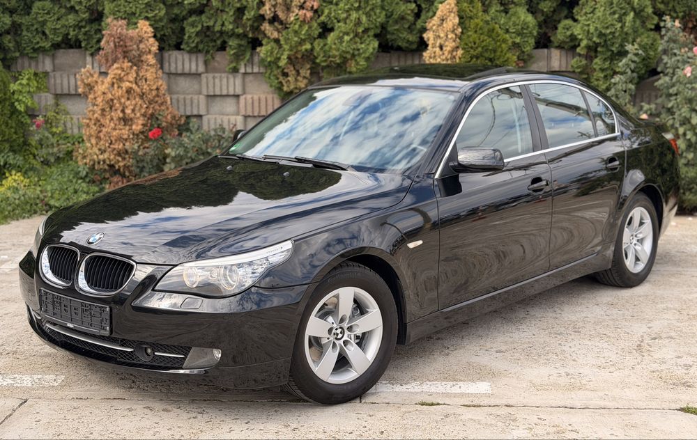 BMW Seria 5 E60 / 520d / 2009 / Night Vision / Soft Close / Scaune cu ventilatie / Comfort Acces