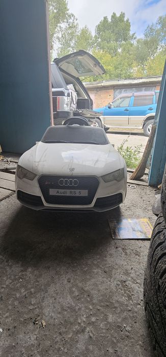 Продам детский электомобиль