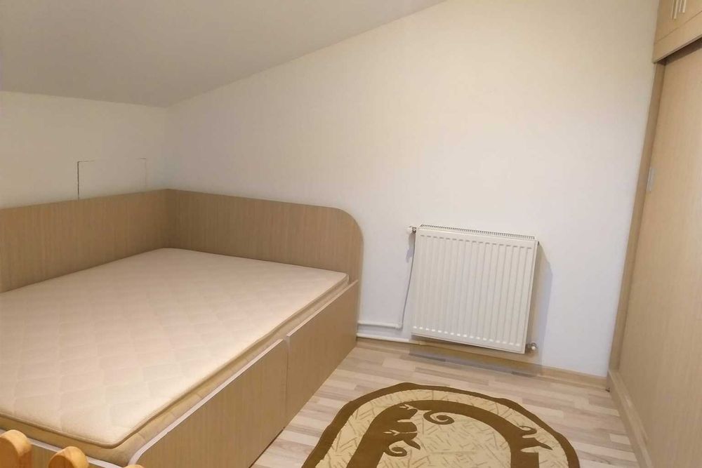 PF inchiriez apartament 2 camere, Pacurari vis a vis de Mega Image