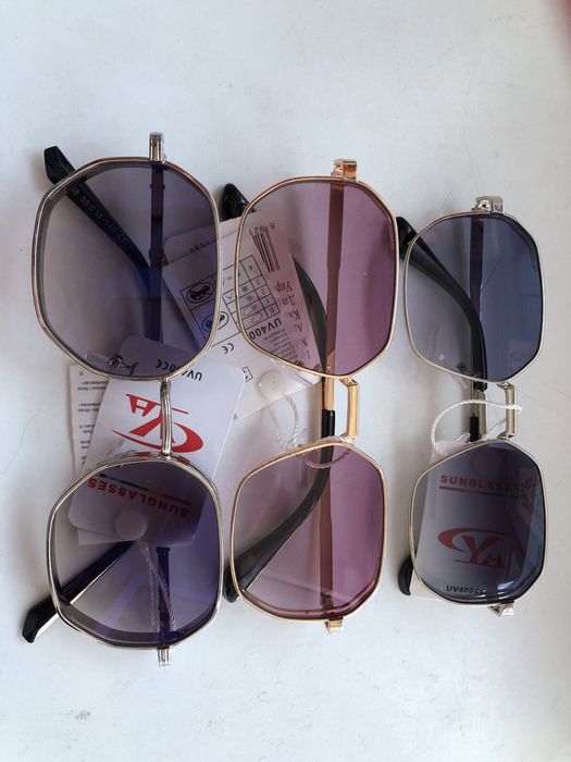 Слънчеви очила на едро