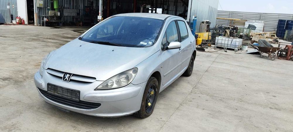 Peugeot 307 2.0HDI - 90к.с - 2002г. на части