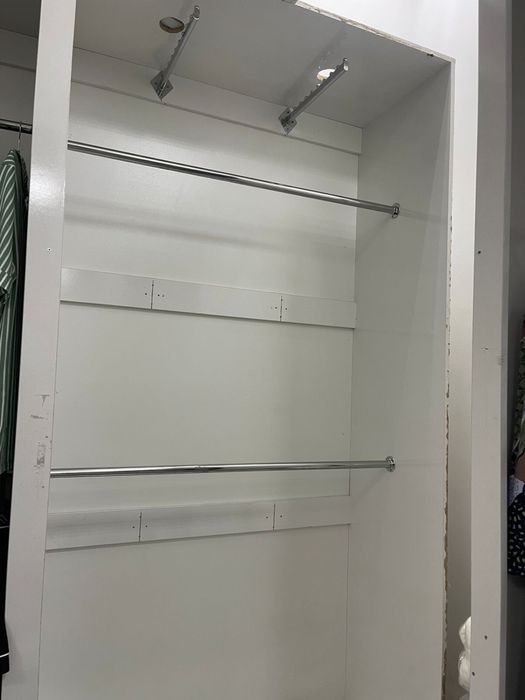 Продам полки витрины