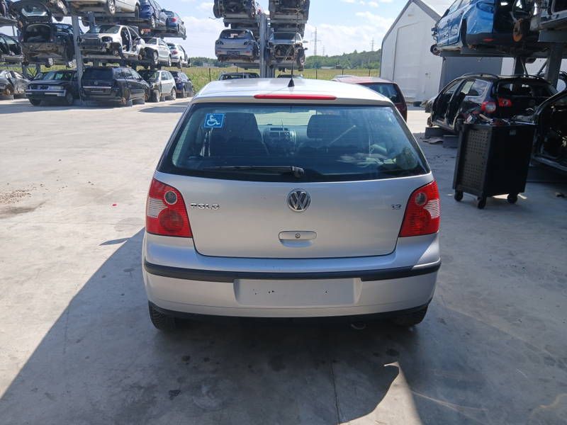 Volkswagen Polo (9N) [Fabr 2001-2008]