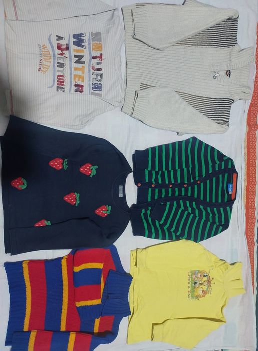 Qiz bolalar kiyimchasi