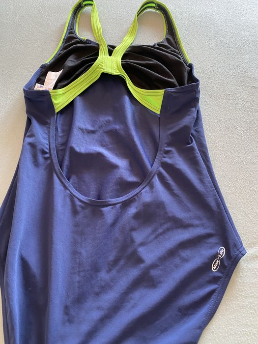 Costum de baie intreg Arena