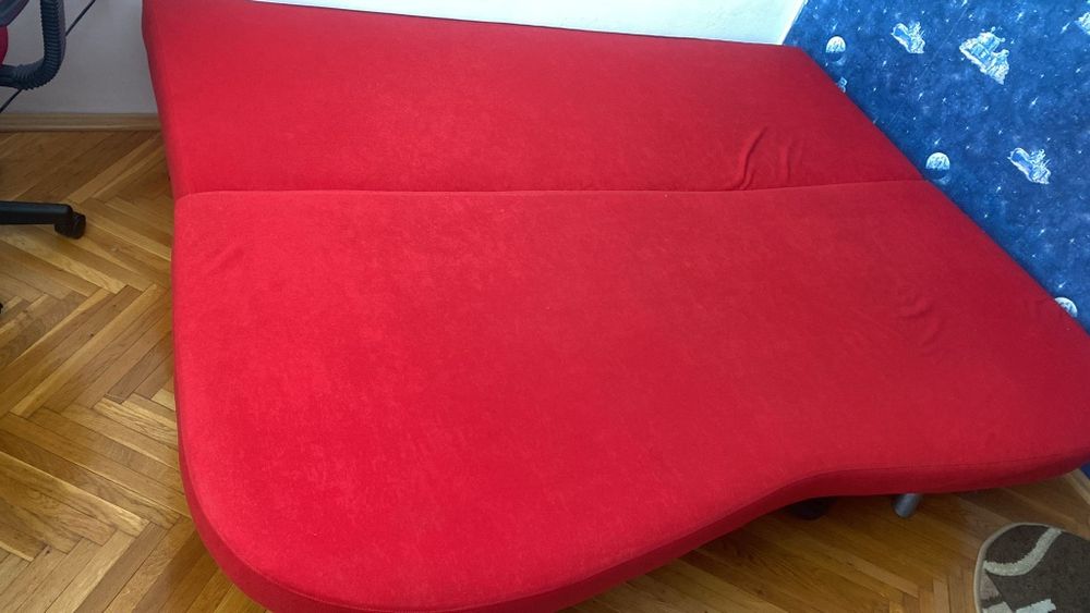 Canapea extensibilă