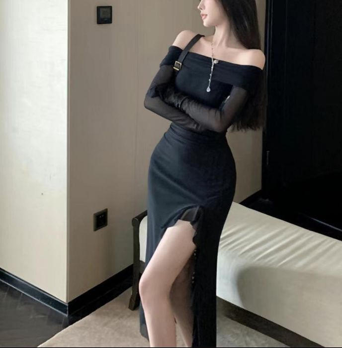 Платья новая размер 42.44