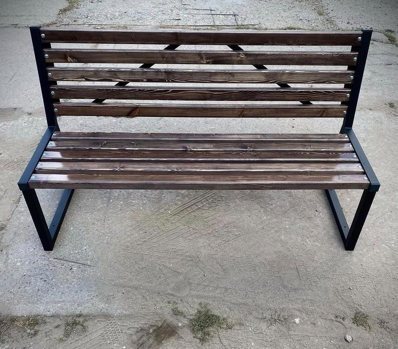 Уличные скамейки