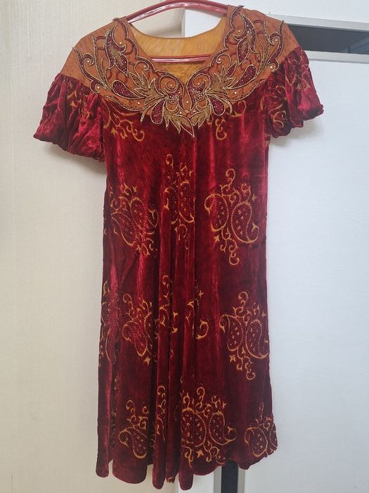 Продаётся платье