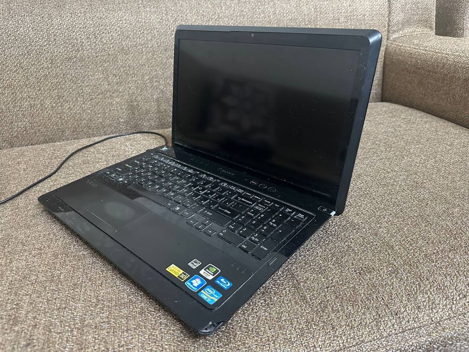 Лаптоп laptop ноутбук