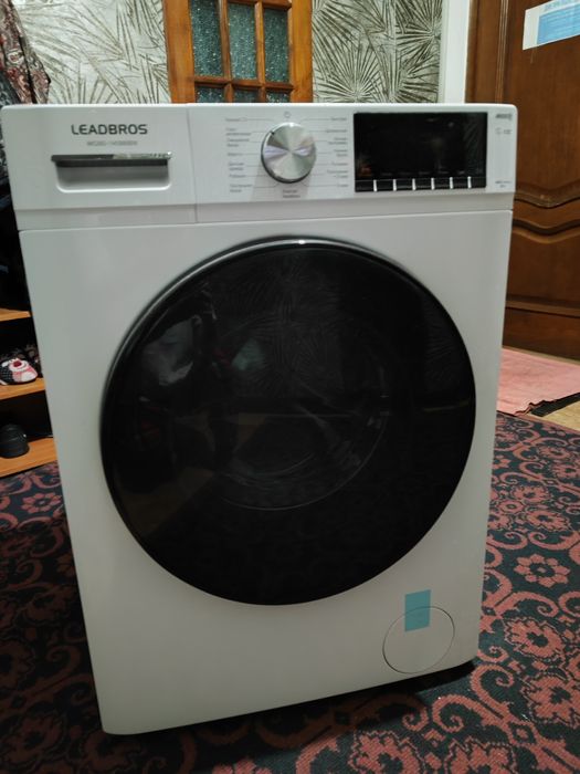 Продам автомат машинку стиральную