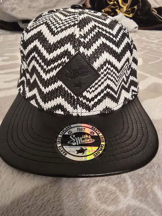 Vând șapcă Smith Miller