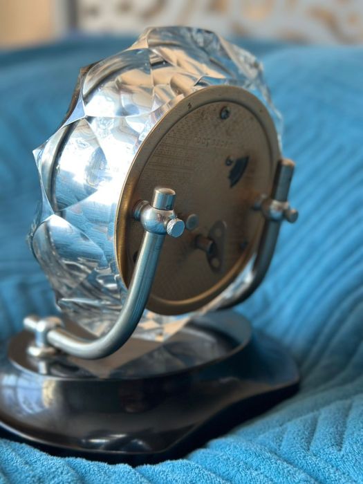 Продам часы антиквариат