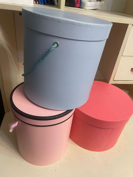 Подарочные коробки упаковки