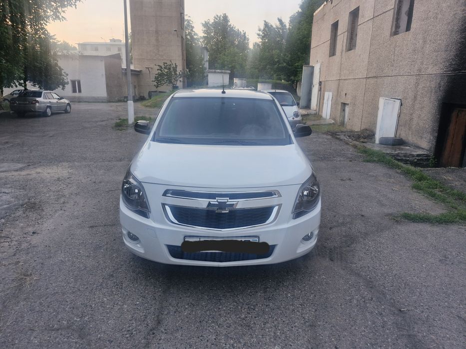 Chevrolet Cobalt 2025 — 3